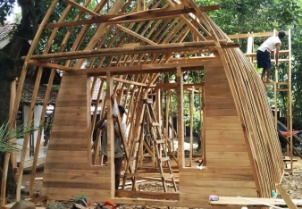Jasa Kontraktor Bangunan Kayu